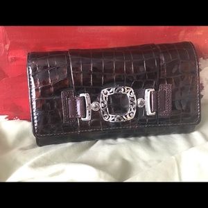 Brighton wallet